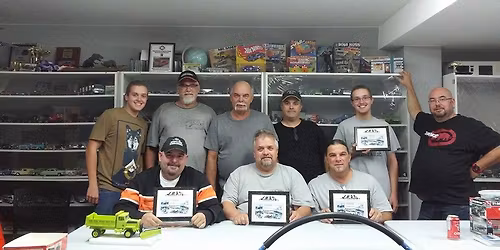 march\u00e9 aux puces A.M.R.O. swap meet