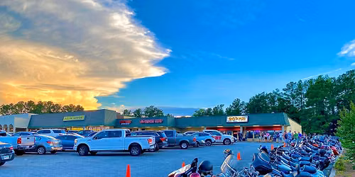 \ud83c\udfcd\ufe0fBike Night at 20's Pub