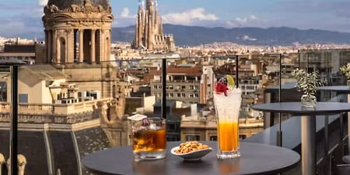 Experiencia Sant Jordi: Men\u00fa especial en Tablafina + C\u00f3ctel en Eleven BCN