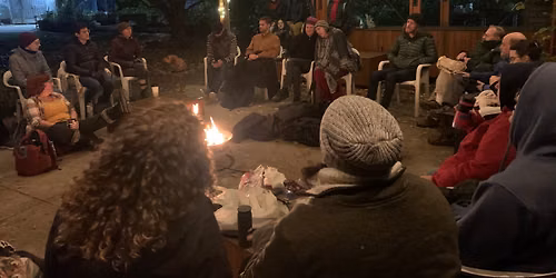 Somerville Outdoor Pub Sing