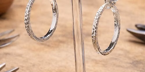 Silver hoop earrings workshop