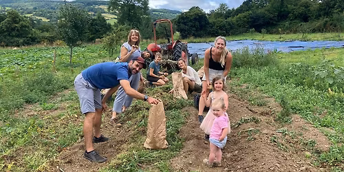 Teign Greens May Volunteer Morning!
