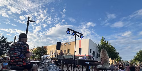 Dueling Pianos at the Lotus Room Event Center!