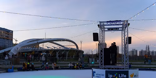 V\u00e1noce na led\u011b s Hitr\u00e1diem \u2728