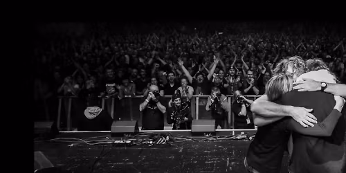 Spiderbait, Custard in Brisbane