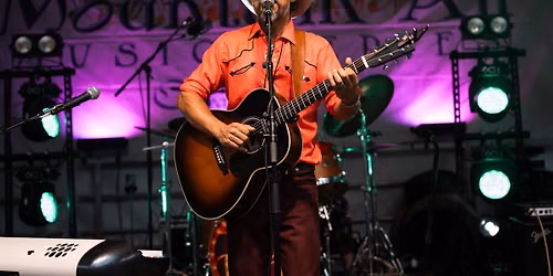 House Session: Cruz Contreras