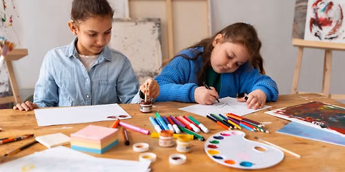 Summer Mini-Club for Kids: Arts & Crafts