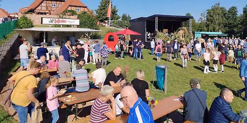 Herbstmarkt mit Erntedankgottesdienst