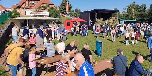 Herbstmarkt mit Erntedankgottesdienst