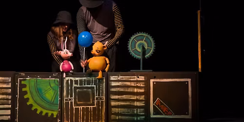 "\u041c\u0415\u0427\u041e \u041f\u0423\u0425" - \u041d\u041e\u0429 \u041d\u0410 \u0422\u0415\u0410\u0422\u0420\u0418\u0422\u0415