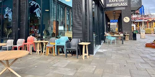 Midtveis Singel-lunche p\u00e5 Black Bird