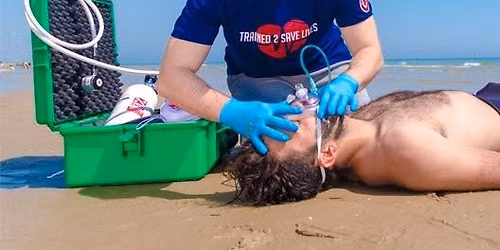 First aid Defib & 02