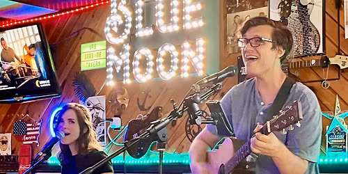 Vinyl Girl Acoustic at Jr\u2019s!