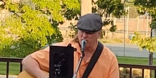 Gene Cullison @The Columbian Home