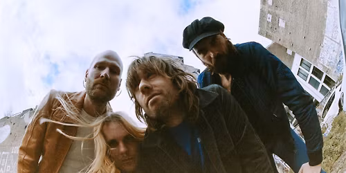 KADAVAR - Warsaw, Hybrydy