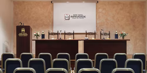 Parking Ambrosia (18+)