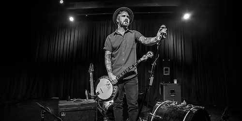 William Elliott Whitmore (21+)