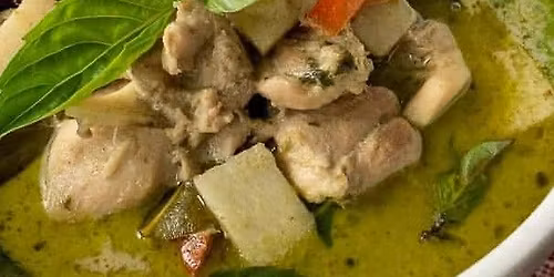 Thai Green Curry with Tom Yum Soup Class