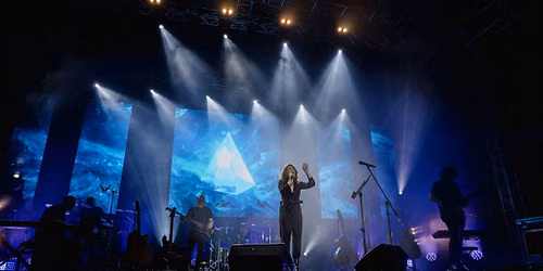 Pink Floyd's The Dark Side of the Moon - In concert