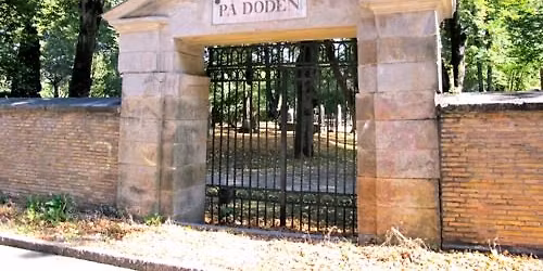 Guidad vandring p\u00e5 Stampens kyrkog\u00e5rd