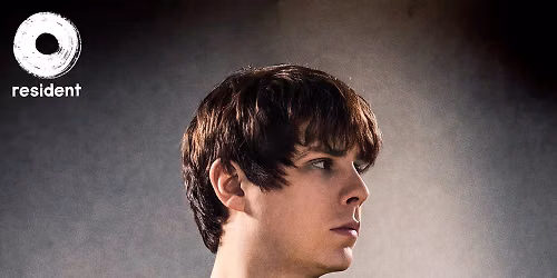 Jake Bugg: Solo Acoustic Performance (Later Set)