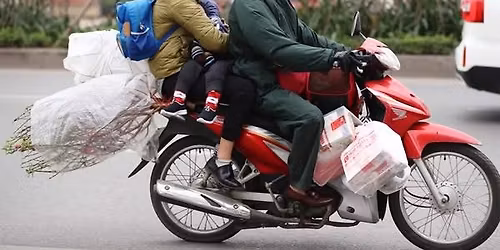 V\u1ec1 qu\u00ea \u0103n t\u1ebft