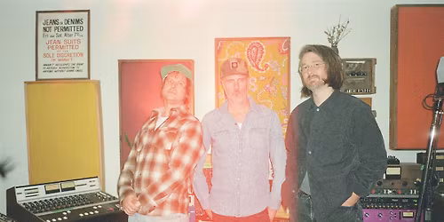 MOONRIIVR @ The Belle and Beacon w\/Lauren Dillen