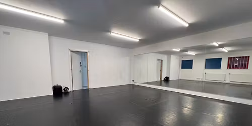 Seduction School \u2013 Confidence & Performance Movement Workshop