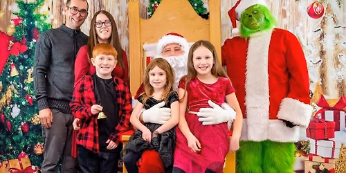 Santa and Grinch photo's 