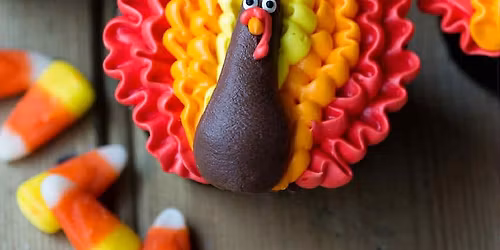 Thanksgiving Cupcake Decorating