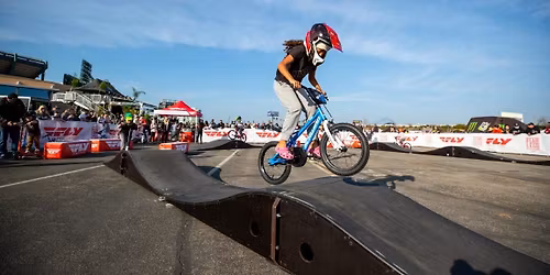 Monster Energy Supercross FanFest Pass: Preshow FanFest From 10:00AM-4:00PM