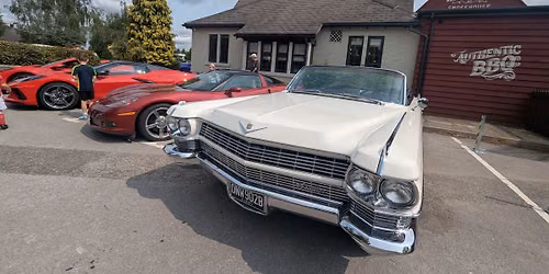 Hickory\u2019s Smokehouse (Gamston) American Car Show