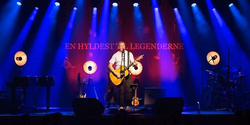 Claus Hassing - En Hyldest Til Legenderne \/\/ Skr\u00e5en