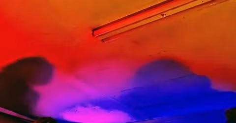 Dunkelschieferblau & Spa Boys live