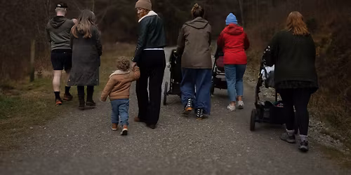 \ud83c\udf84 Kids Clothes & Toys Swap - ready for Christmas! \ud83e\uddf8