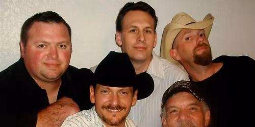 Shadow Canyon | Cavalry Court & Canteen Bar & Grill | Century Court , TX