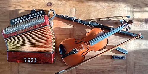 Live Music with Munro & Friends