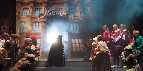 Skarvebarnas musikaler presenterer \/\/ CHARLIE OG SJOKOLADEFABRIKKEN