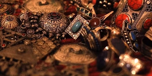 Junk Jewel Brooches Workshop