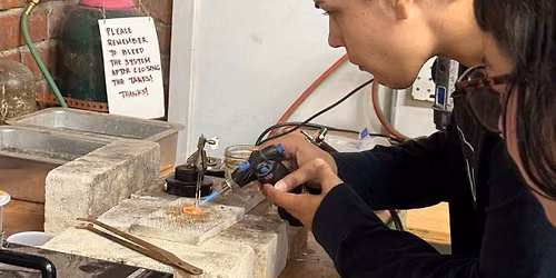 Jewelry Soldering: Beginner (s)