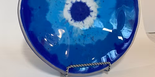 Workshop: Create a Painterly Fused Glass Bowl with Barb Mueller