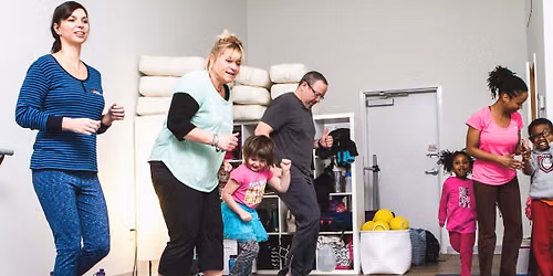 Free Kidding Around Yoga Family Class - Woodland Hills, CA