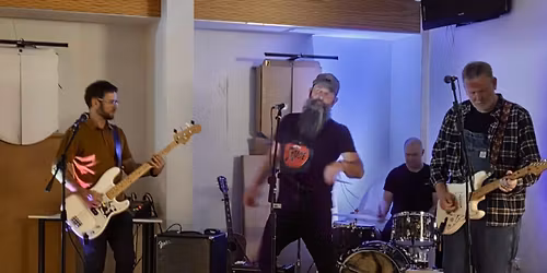 Back at The Club (Waimea)