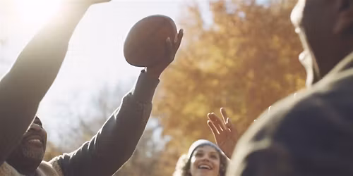 Thanksgiving party for single friends  11\/27