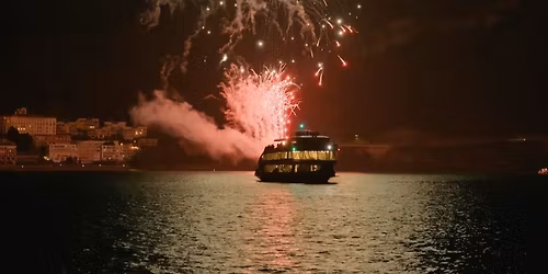 \u00c4lplermagronen Neujahrszauber mit Feuerwerk