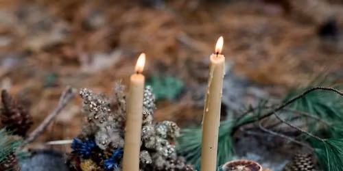 Decemberi \u00fajhold - Yule