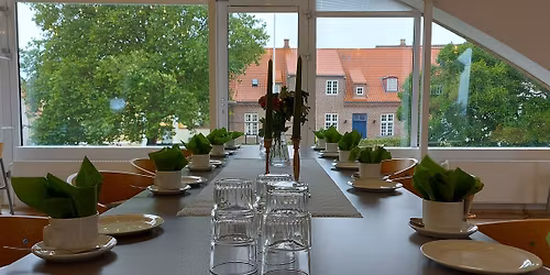 H\u00f8jskoleeftermiddag: Hvad er kunstig intelligens - hvilken indvirkning har det p\u00e5 vores menneskesyn