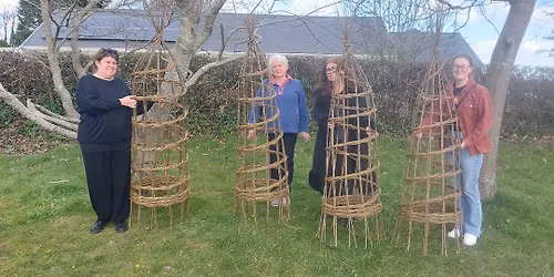 Make your own willow plant support!