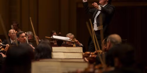 Chicago Symphony Orchestra: Honeck Conducts Bates & Mahler 1