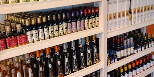 Taste and Learn: The Art of Balsamic Vinegar